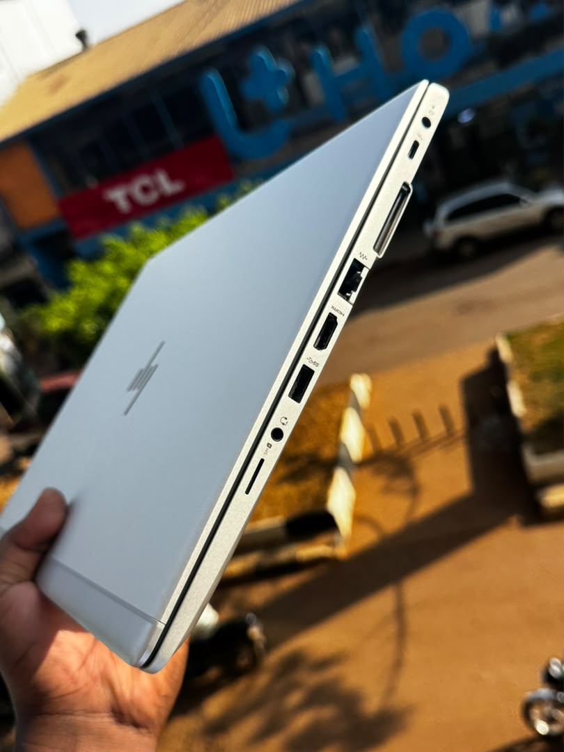 HP EliteBook 840 G5 left side showing ports
