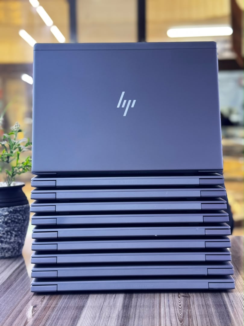 HP ZBook 14u G6 stack of units showing navy blue lid with HP logo