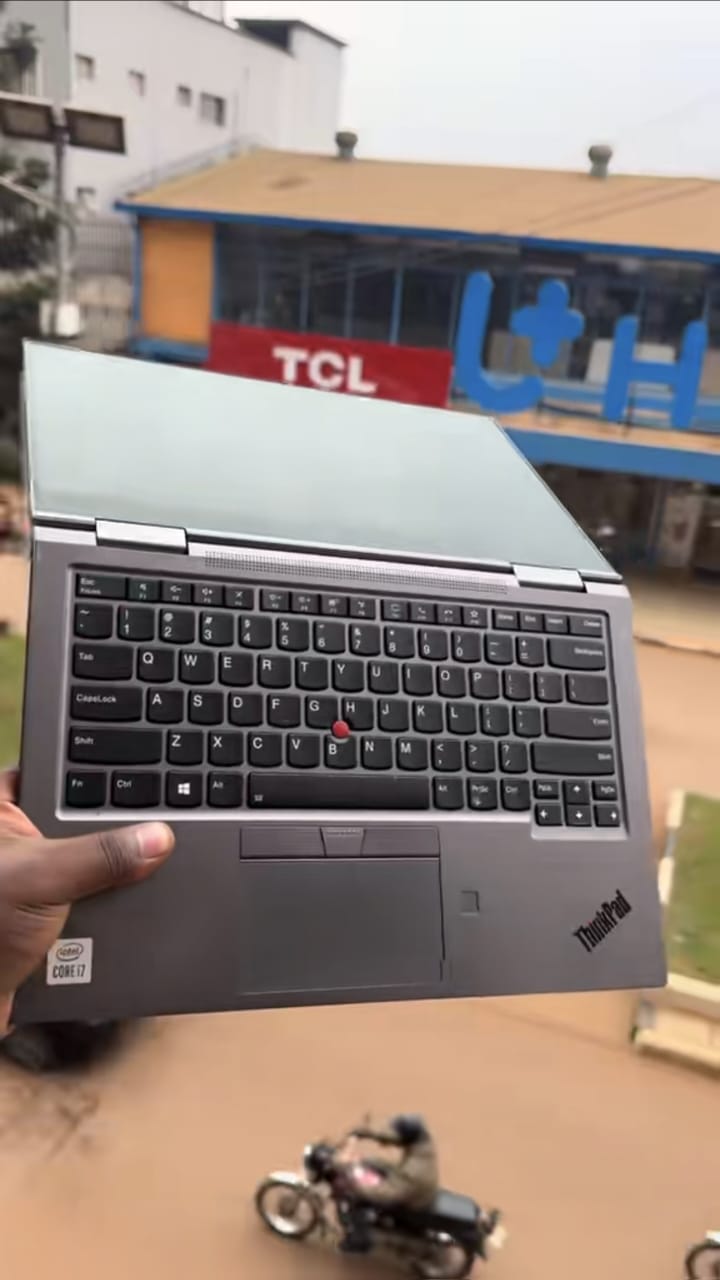 Lenovo ThinkPad X1 Yoga i7 10th Gen specs overlay