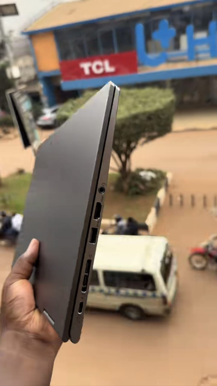Lenovo ThinkPad X1 Yoga keyboard view